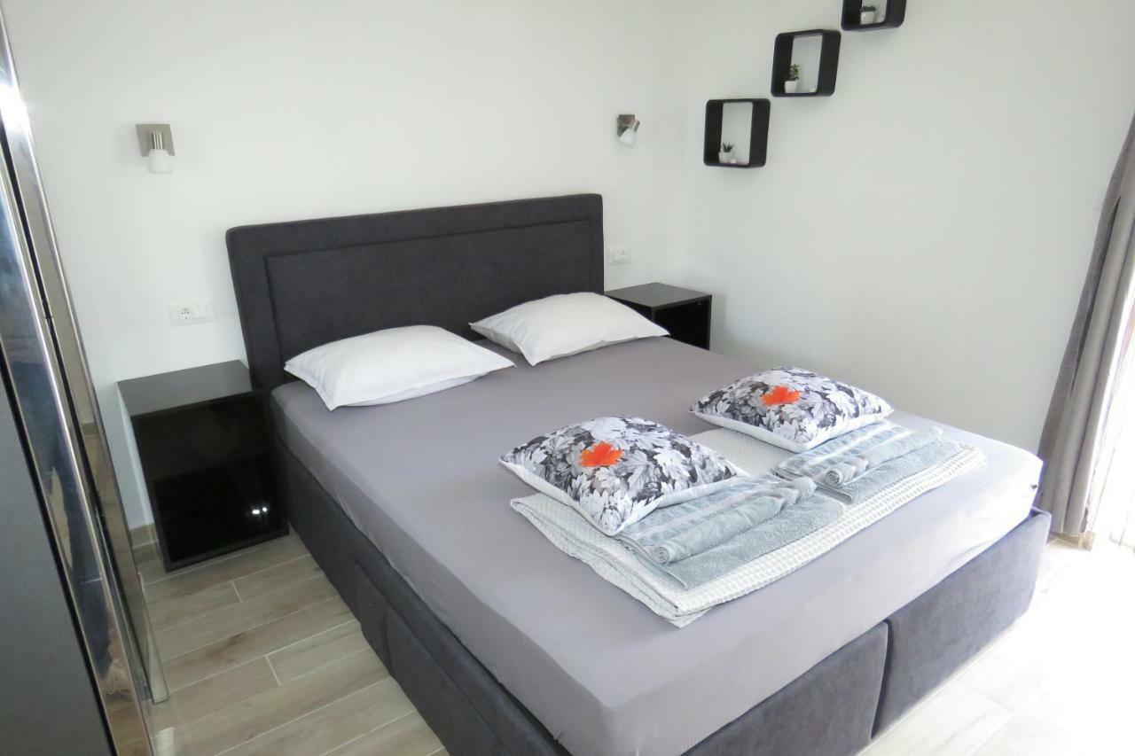 Lux Dalmatia I & R Hotel Makarska Exterior foto